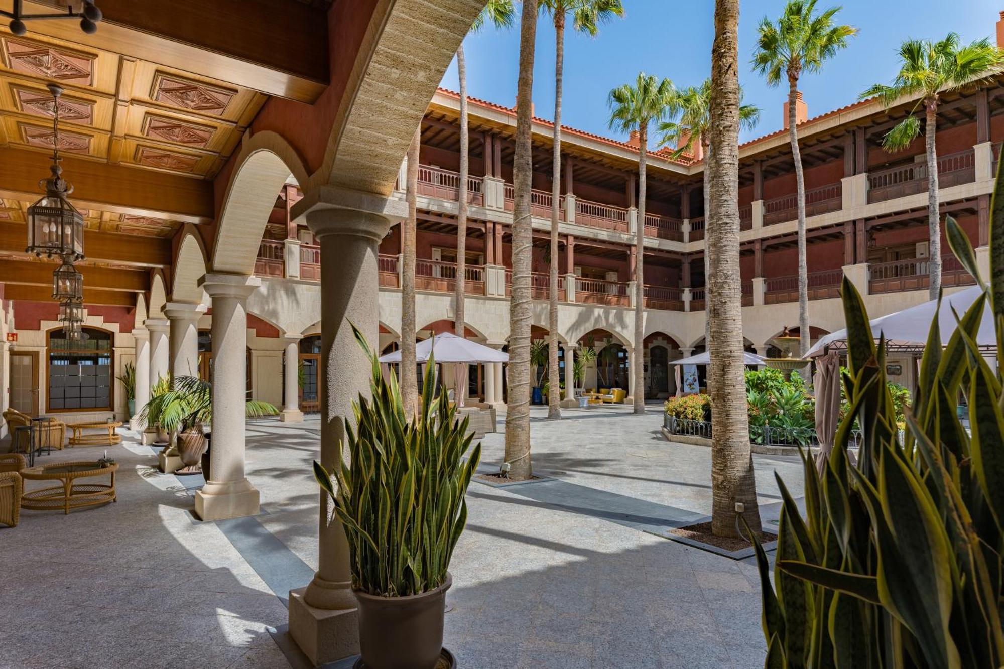 Elba Palace Golf Boutique Hotel - Adults Only カレタ・デ・フステ エクステリア 写真